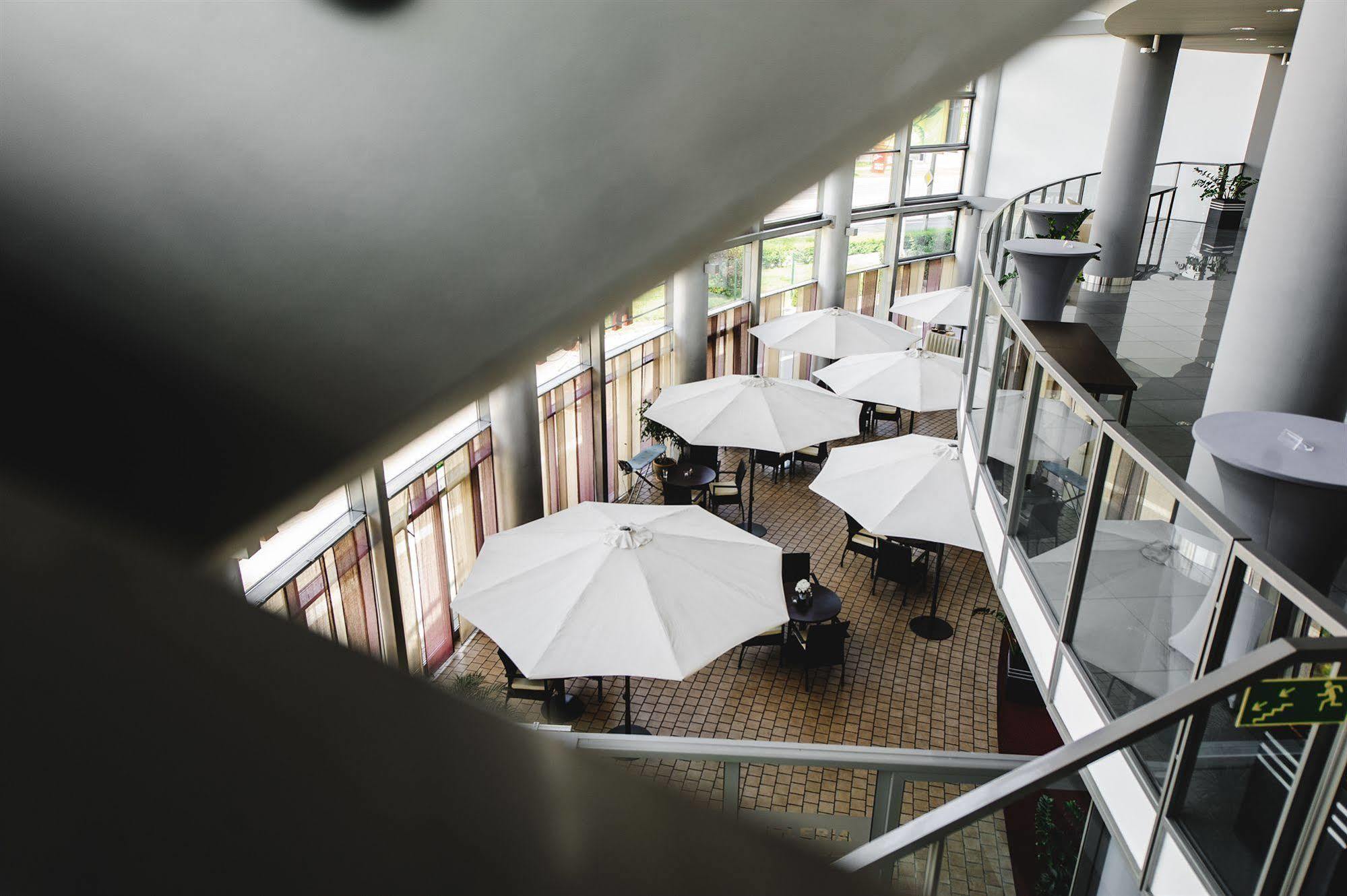 Hotel Aspel Krakow Bagian luar foto