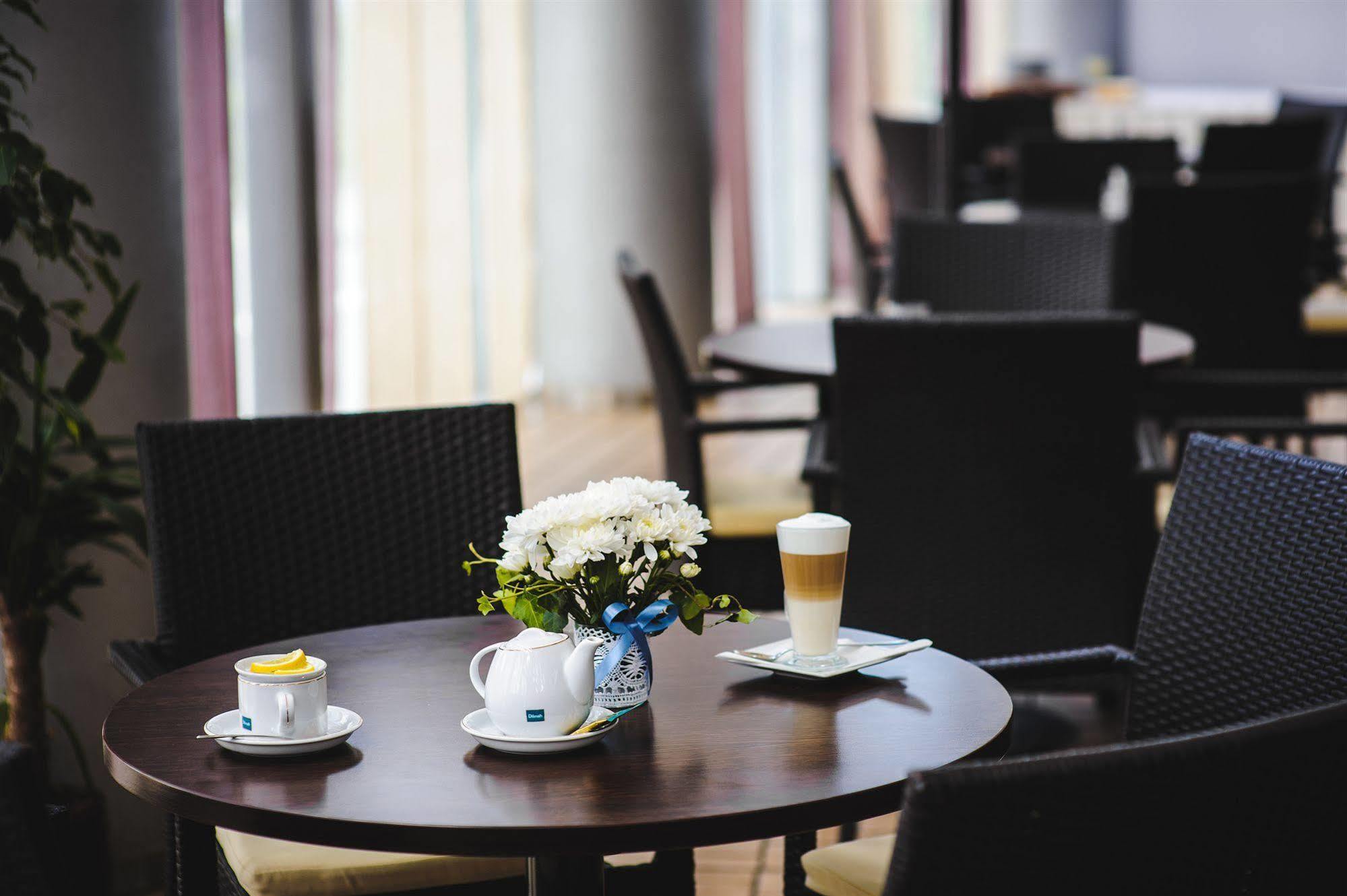 Hotel Aspel Krakow Bagian luar foto