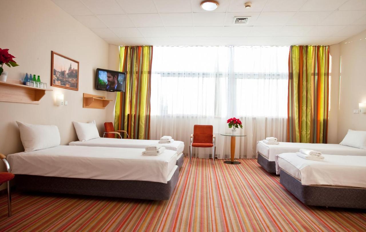 Hotel Aspel Krakow Bagian luar foto