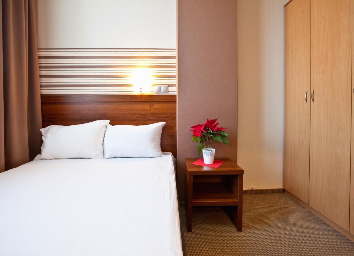 Hotel Aspel Krakow Bagian luar foto