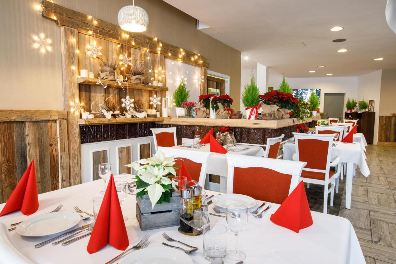 Hotel Aspel Krakow Bagian luar foto